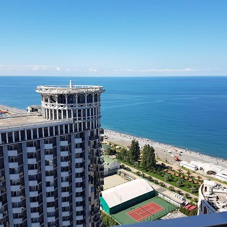 Lulu Apartment Batumi Exterior foto